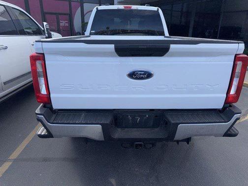 2023 Ford F-350 XLT