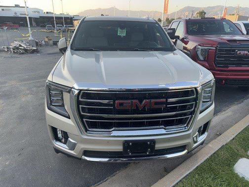 2021 GMC Yukon XL SLT