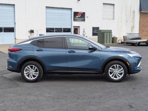 2025 Buick Envista Preferred FWD
