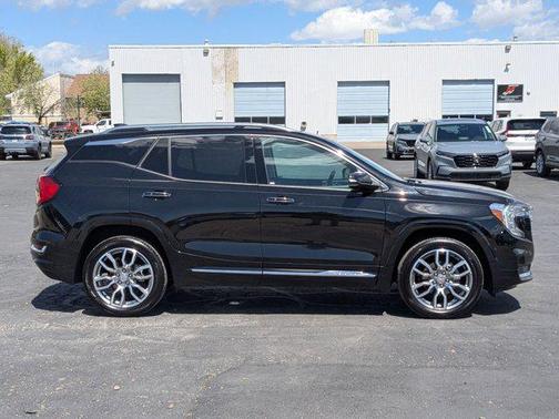 2024 GMC Terrain Denali