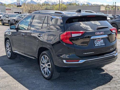 2024 GMC Terrain Denali