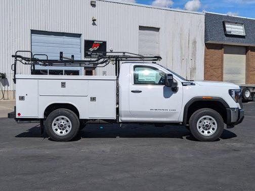 2025 GMC Sierra 3500 Base