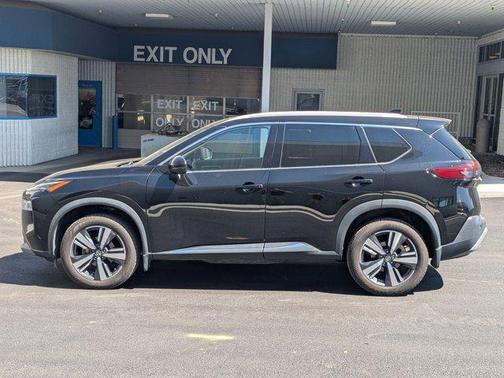 2021 Nissan Rogue SL