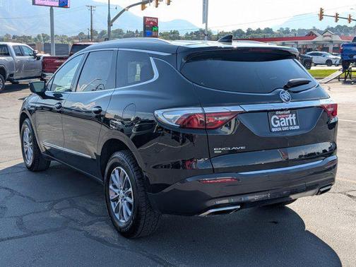 2023 Buick Enclave Essence AWD