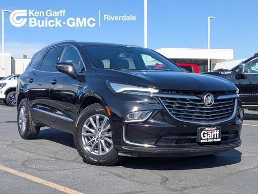 2023 Buick Enclave Essence AWD