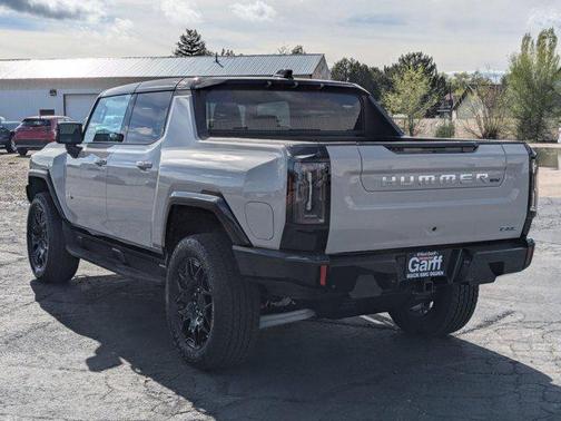 Coastal Dune 2026 GMC HUMMER EV Pickup 2X