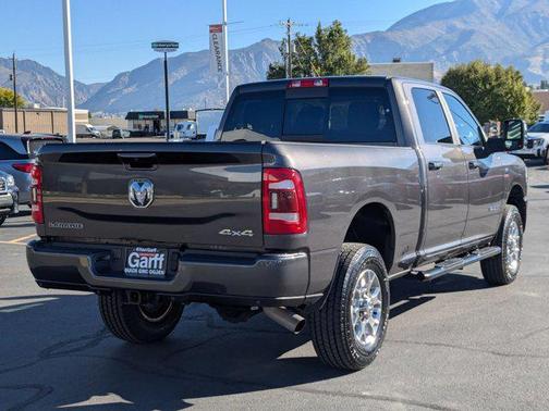 2024 RAM 2500 Laramie Crew Cab 4x4 6'4' Box