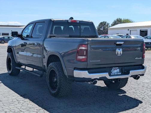 Granite Crystal Metallic Clearcoat 2022 RAM 1500 Laramie