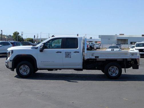 2025 GMC Sierra 2500 Base