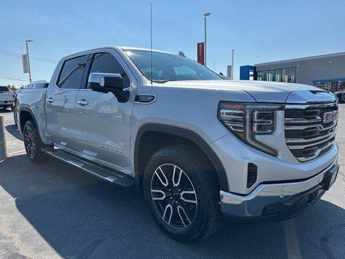 2022 GMC Sierra 1500 SLT