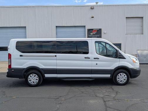 2017 Ford Transit-350 XLT