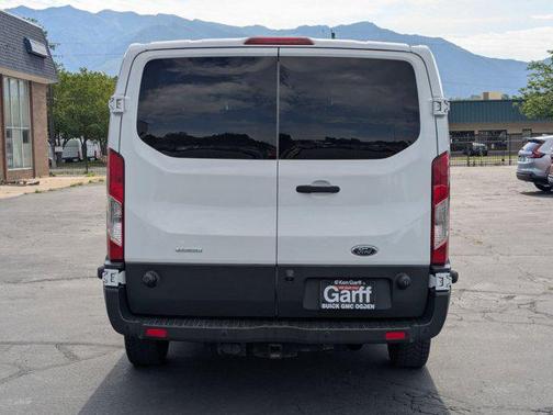 2017 Ford Transit-350 XLT