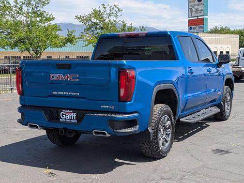 2024 GMC Sierra 1500 AT4