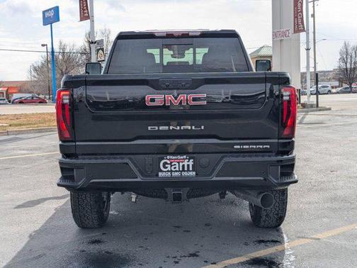 2025 GMC Sierra 3500 Denali