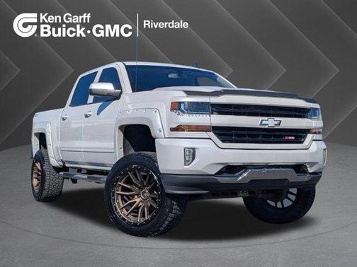 2017 Chevrolet Silverado 1500 2LT