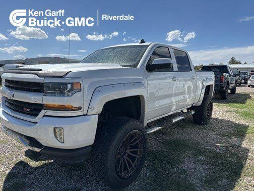 2017 Chevrolet Silverado 1500 2LT
