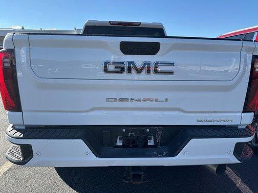 2024 GMC Sierra 2500 Denali Ultimate