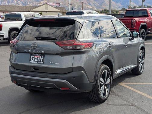 2023 Nissan Rogue SL
