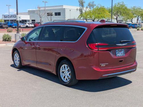 2021 Chrysler Pacifica Touring L