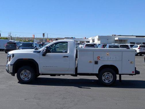 2025 GMC Sierra 2500 Base
