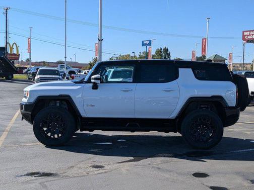 Interstellar White 2025 GMC HUMMER EV SUV 2X