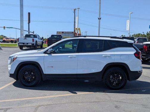 2023 GMC Terrain AWD AT4