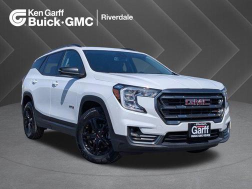 2023 GMC Terrain AWD AT4