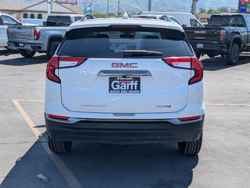 2023 GMC Terrain AWD AT4