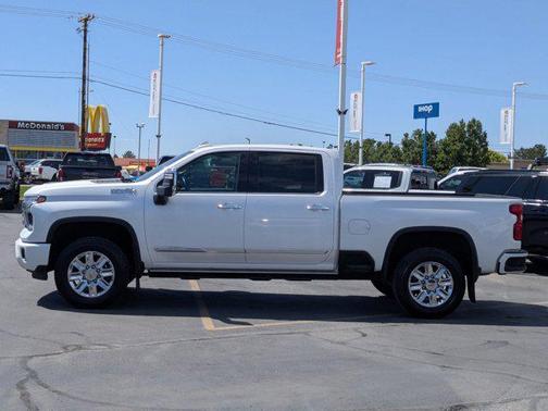 2024 Chevrolet Silverado 3500 High Country
