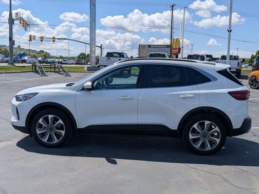 2023 Ford Escape Platinum