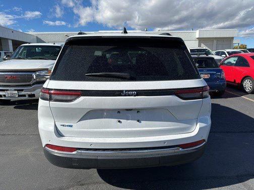 2024 Jeep Grand Cherokee 4xe Base