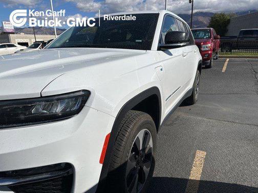 2024 Jeep Grand Cherokee 4xe Base