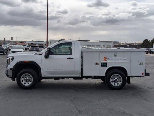 2025 GMC Sierra 3500 Base