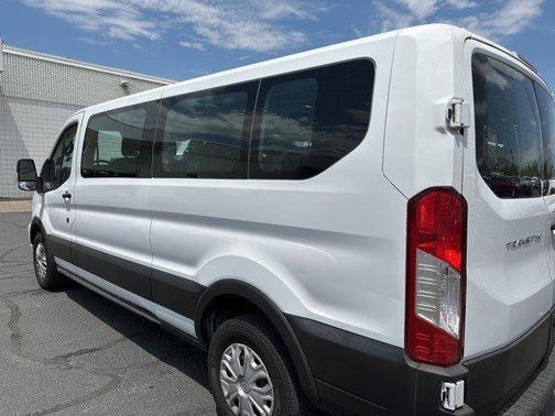 2022 Ford Transit-350 XLT