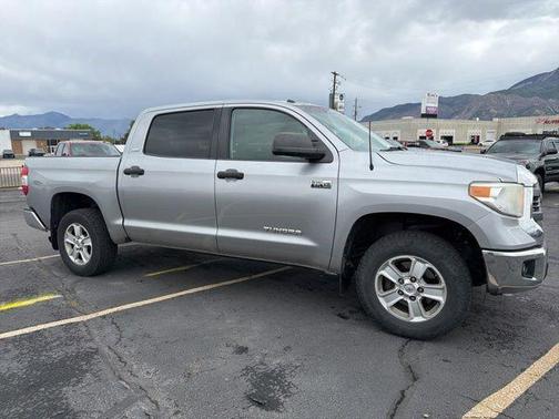 Silver Sky Metallic 2015 Toyota Tundra SR5