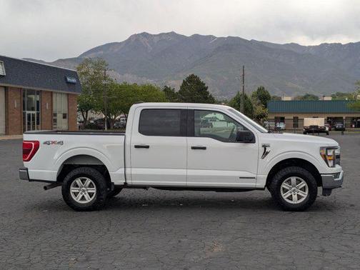 Oxford White 2023 Ford F-150 XLT