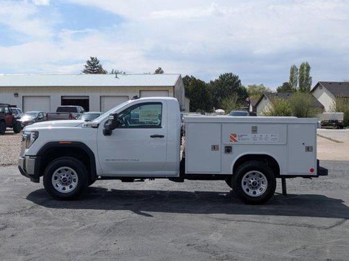 2025 GMC Sierra 3500 Base