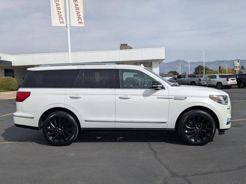 2020 Lincoln Navigator Reserve