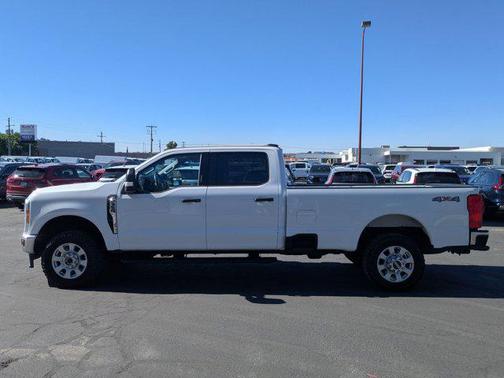 2023 Ford F-350 XLT