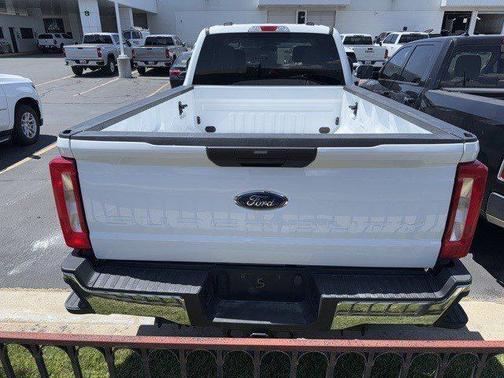 2023 Ford F-350 XLT