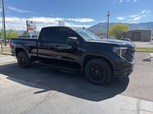 Onyx Black 2024 GMC Sierra 1500 Elevation