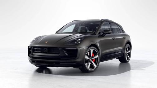 Volcano Grey Metallic 2023 Porsche Macan