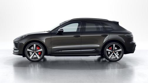 Volcano Grey Metallic 2023 Porsche Macan