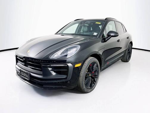 Black 2023 Porsche Macan