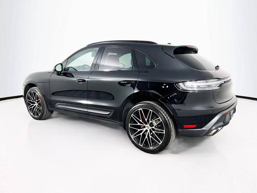 Black 2024 Porsche Macan