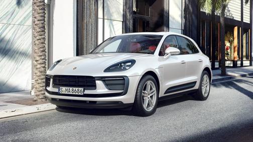2022 Porsche Macan 