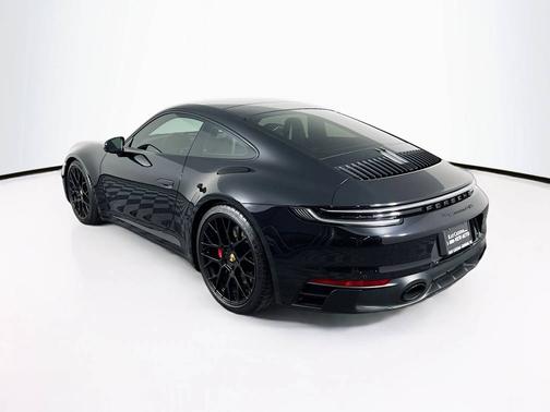Jet Black Metallic 2024 Porsche 911