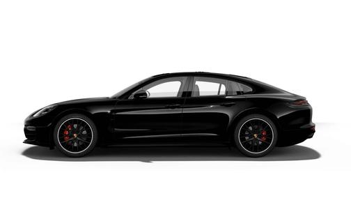 2019 Porsche Panamera 
