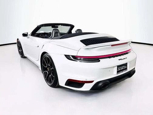 2023 Porsche 911 
