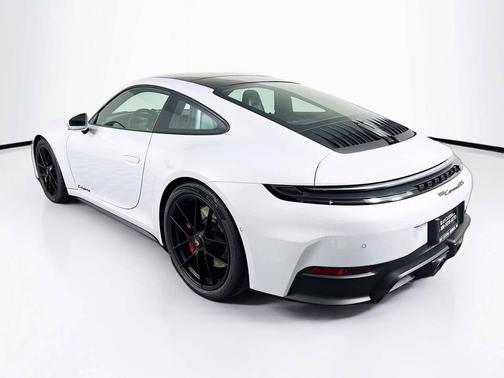 Ice Grey Metallic 2026 Porsche 911
